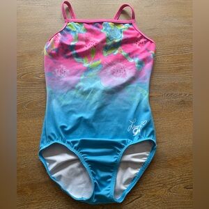 GK Laurie Hernandez Leo